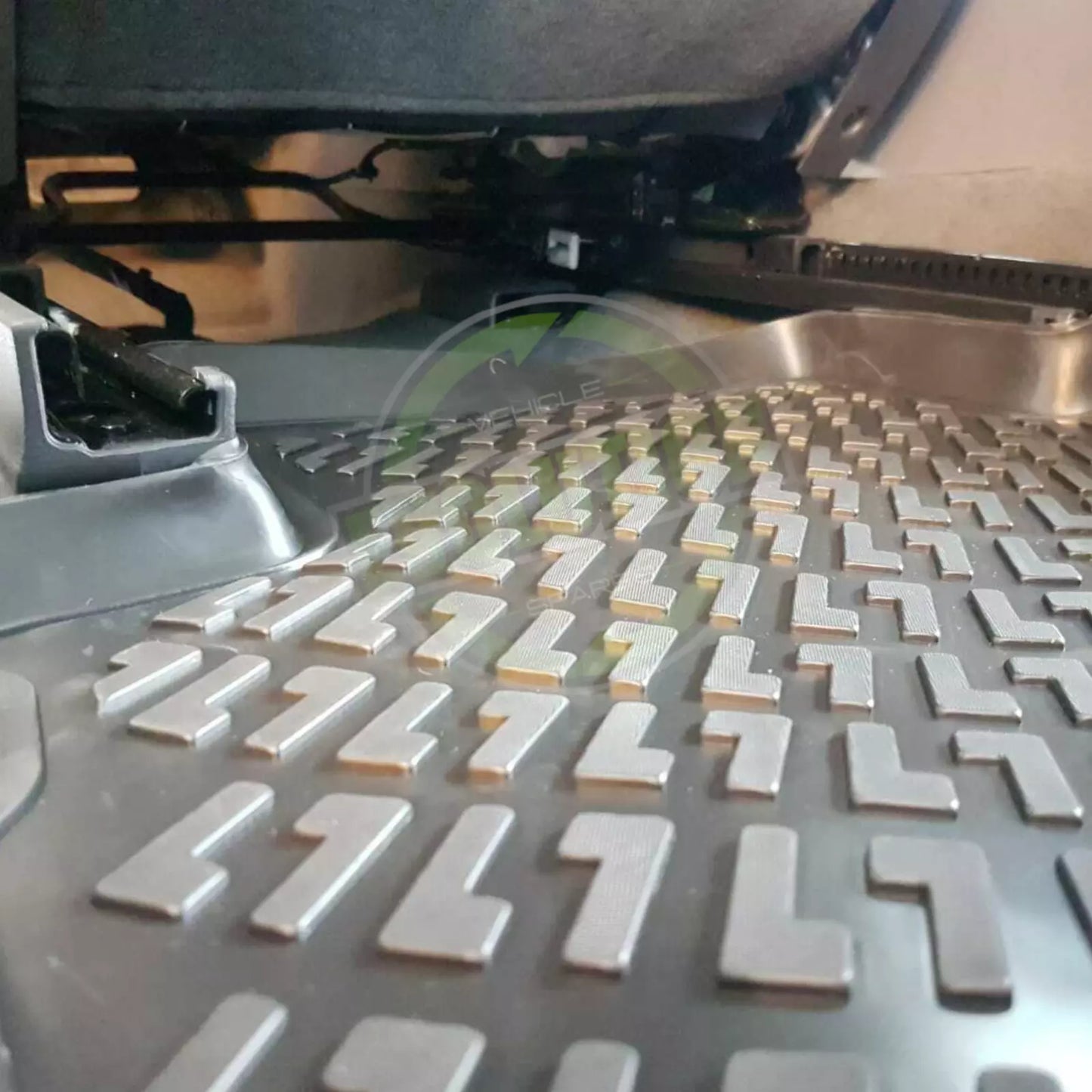 Tailored Rubber Floor Mats Mat FITS TOYOTA HILUX D-CAB 2016-2024 Set heavy duty