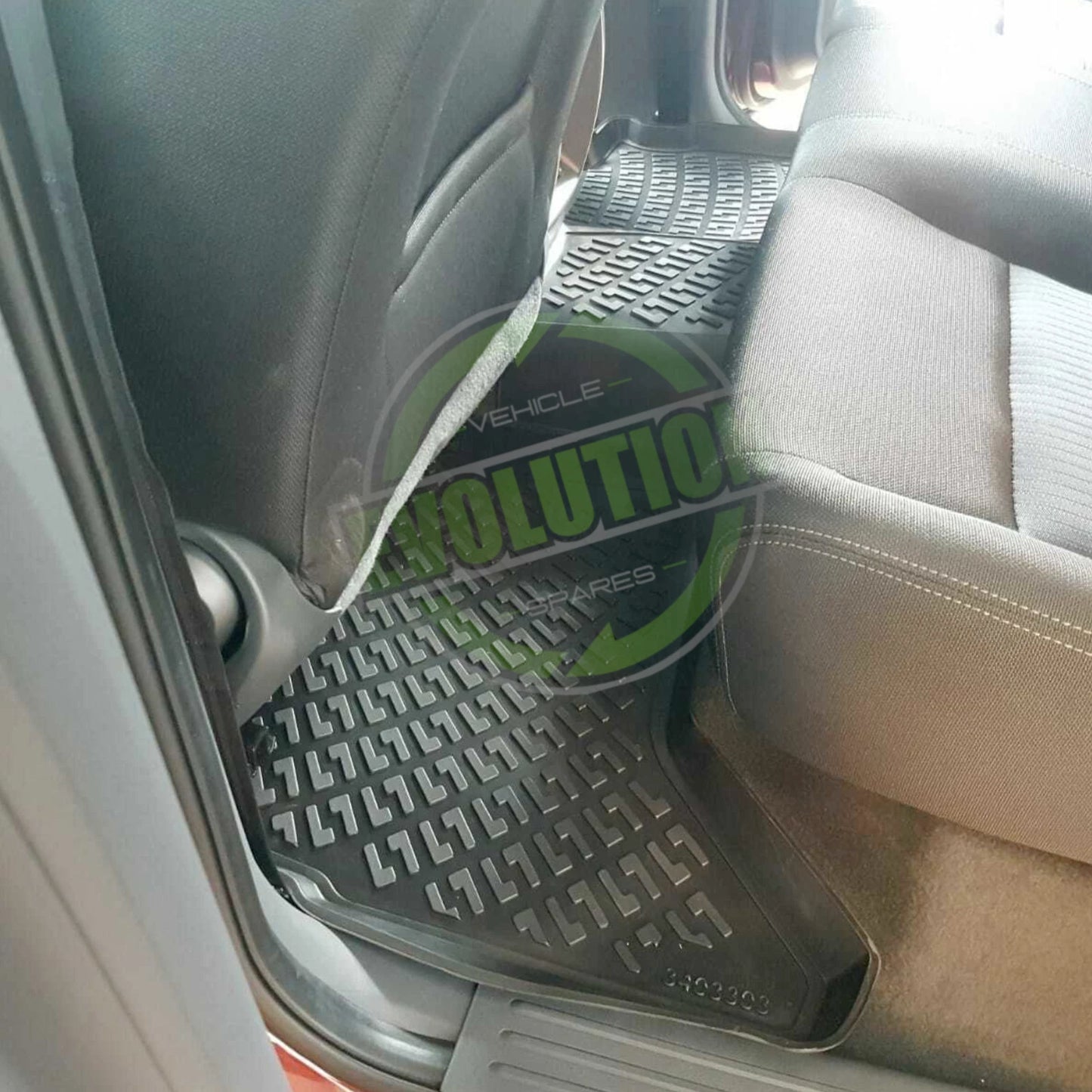 Rubber Floor Mats Deep Tray Tailored Fit Mud Mat VW AMAROK Double Cab 2010-2016