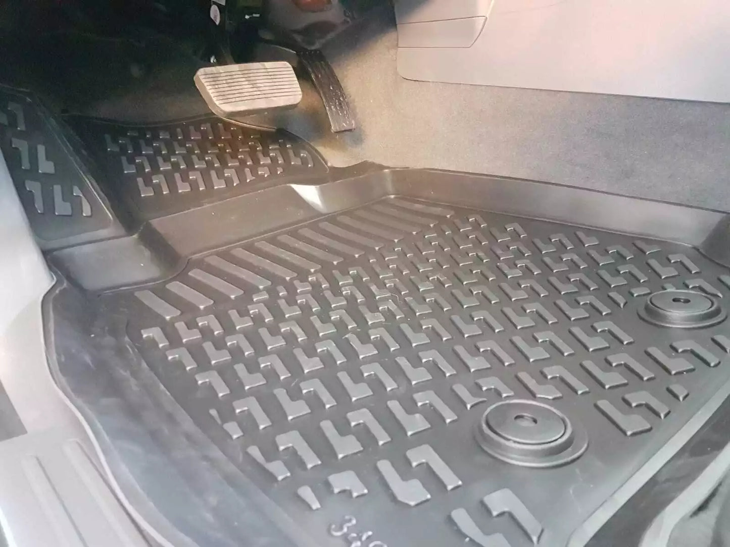 Rubber Floor Mats Tailored Deep Tray VW AMAROK 2010-2016 Mud Mat RHD